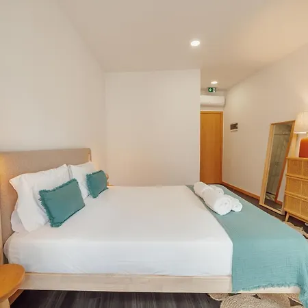 Aliados Suites By Homing