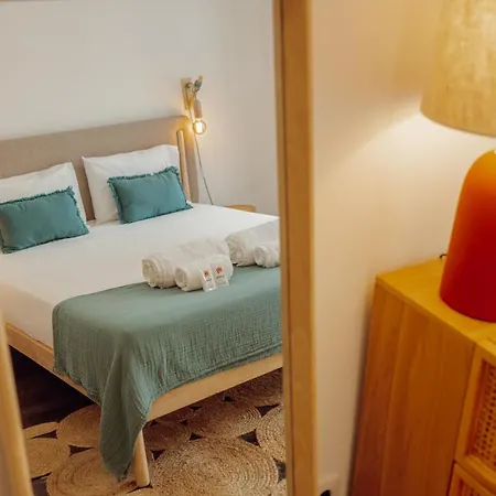 Aliados Suites By Homing *