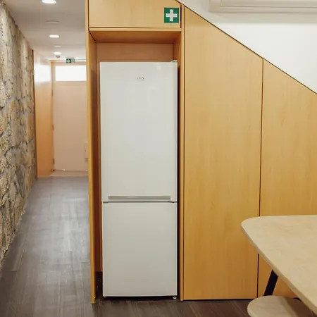 Aliados Suites By Homing Guest house