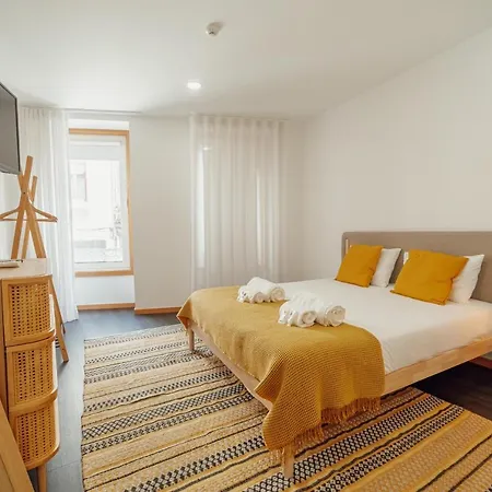 Aliados Suites By Homing Guest house *