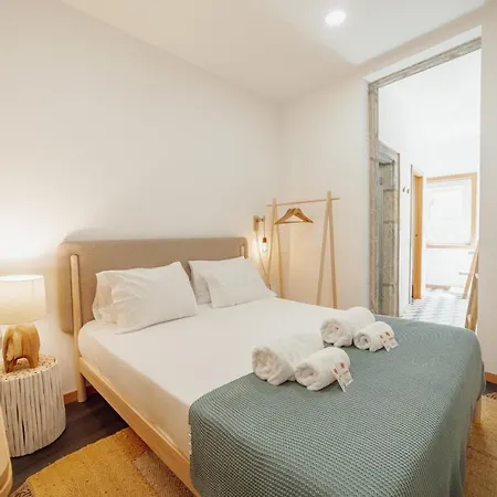 Aliados Suites By Homing *