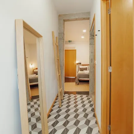 Aliados Suites By Homing