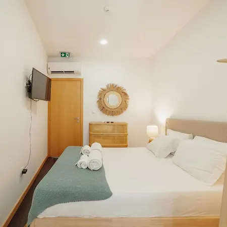 Guest house Aliados Suites By Homing